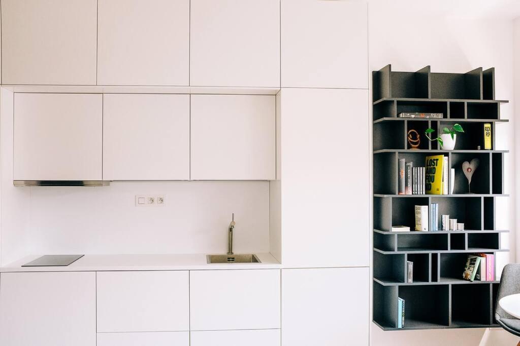 New Studio In Quiet Part Of The City Center Bratislava Eksteriør bilde