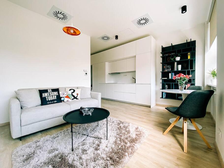 New Studio In Quiet Part Of The City Center Bratislava Eksteriør bilde